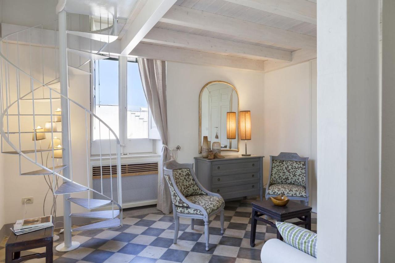 Palazzo Siena - Home & More ミネルヴィーノ・ディ・レッチェ エクステリア 写真